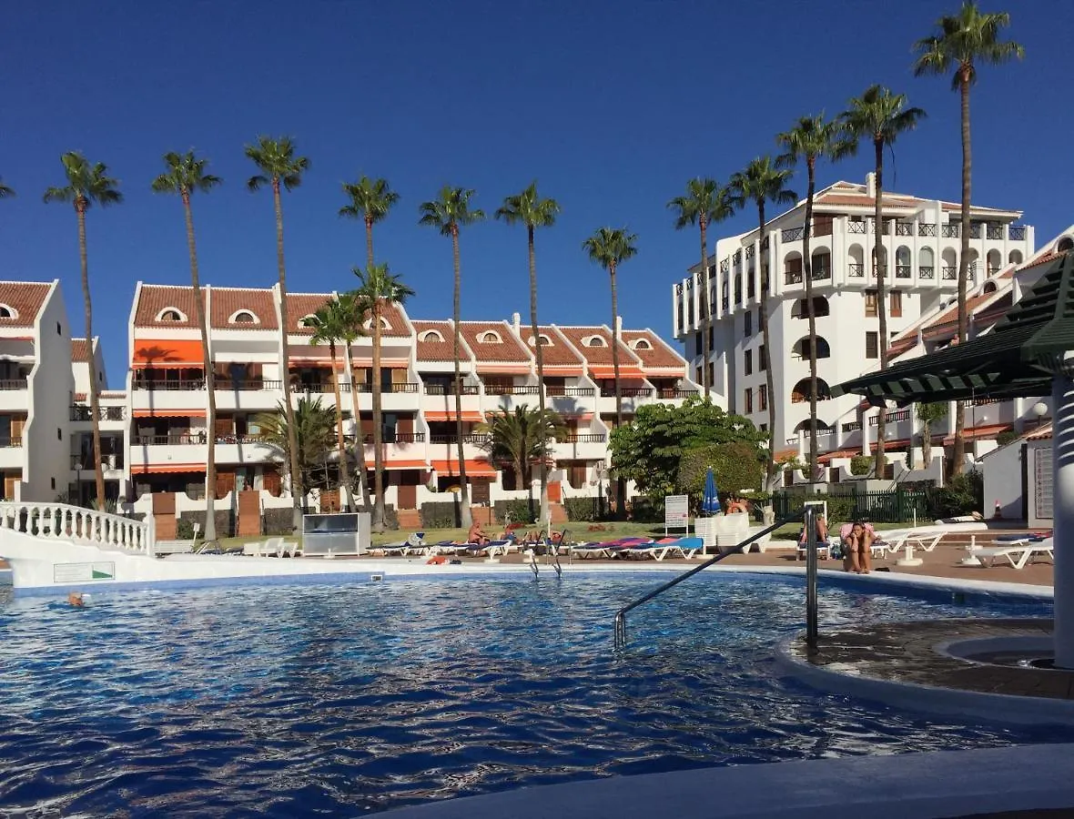 Lux&2Jacuzzi. New! Golden Mile Las Americas, Parque Santiago 2. Pool Heated Sea Water 2 Bdr Playa de las Americas  Playa de las Americas (Tenerife)