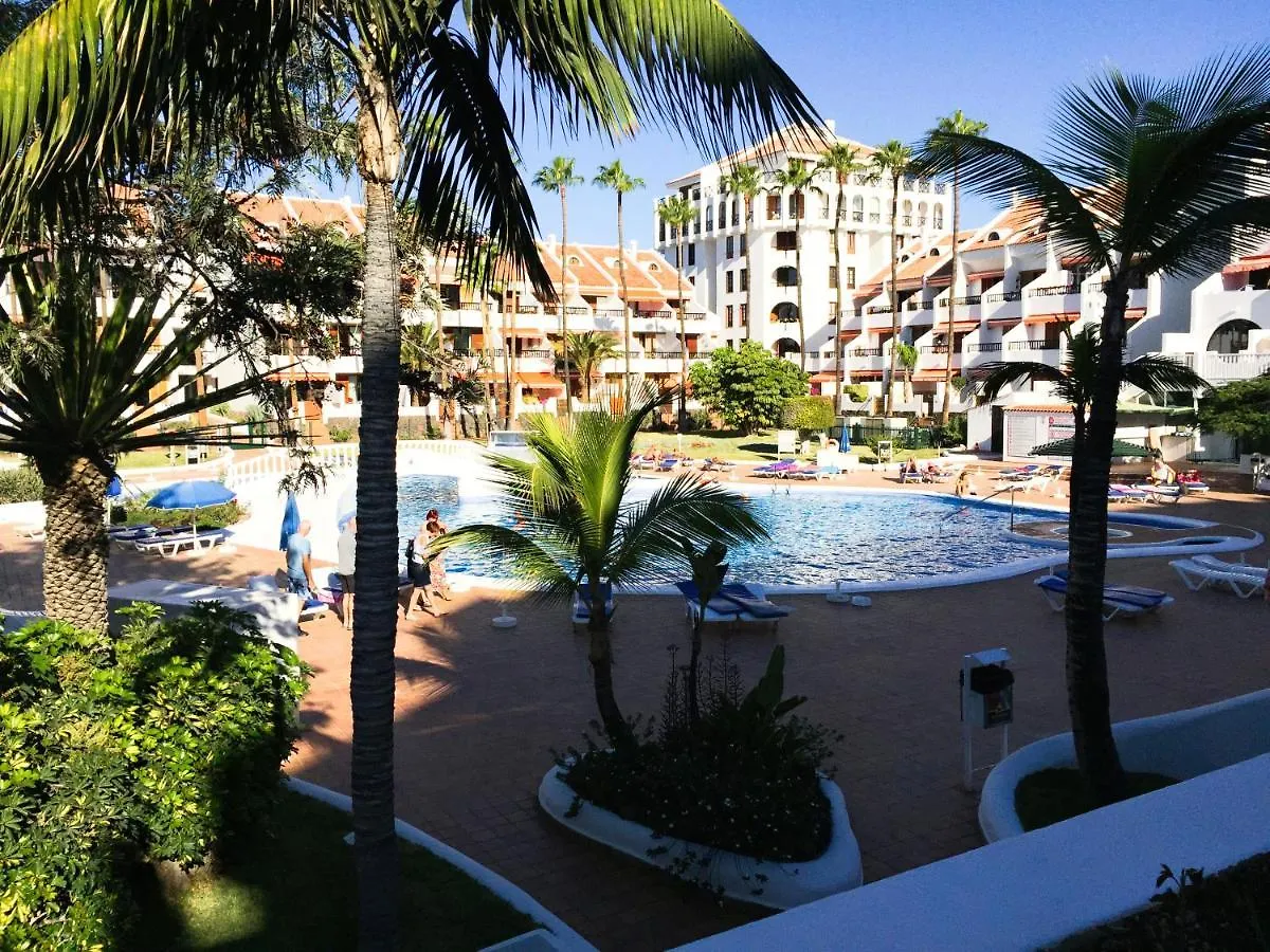 Lux&2Jacuzzi. New! Golden Mile Las Americas, Parque Santiago 2. Pool Heated Sea Water 2 Bdr Playa de las Americas  Apartment Playa de las Americas (Tenerife)
