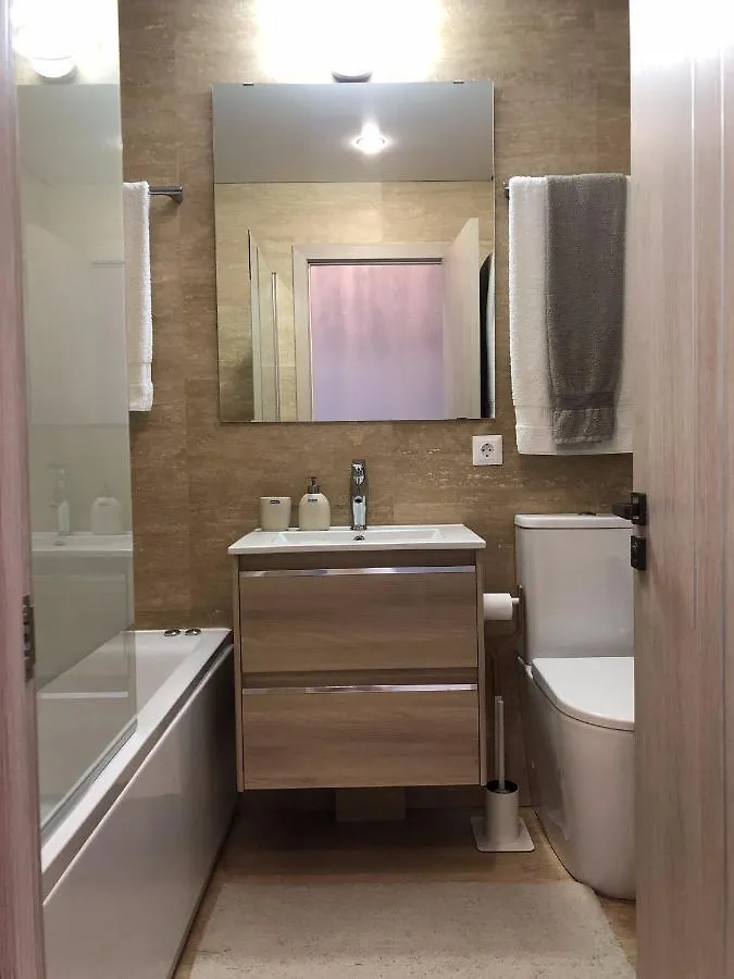 Apartment Lux&2Jacuzzi. New! Golden Mile Las Americas, Parque Santiago 2. Pool Heated Sea Water 2 Bdr Playa de las Americas